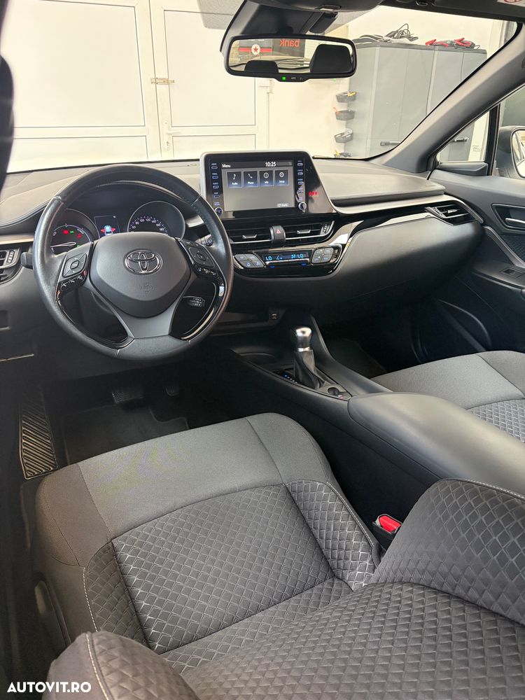 Toyota C-HR Business-Edition - 6
