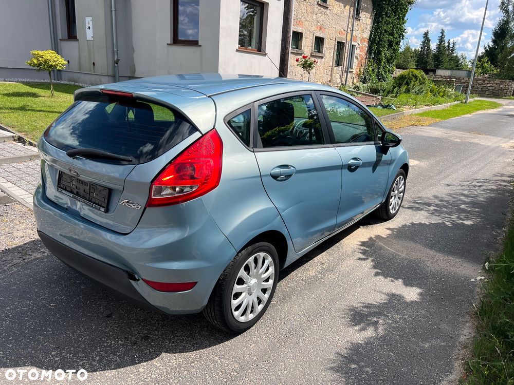 Ford Fiesta 1.25 Viva - 11