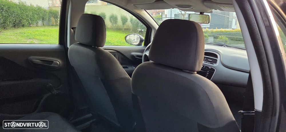 Fiat Punto 1.2 Lounge S&S - 15