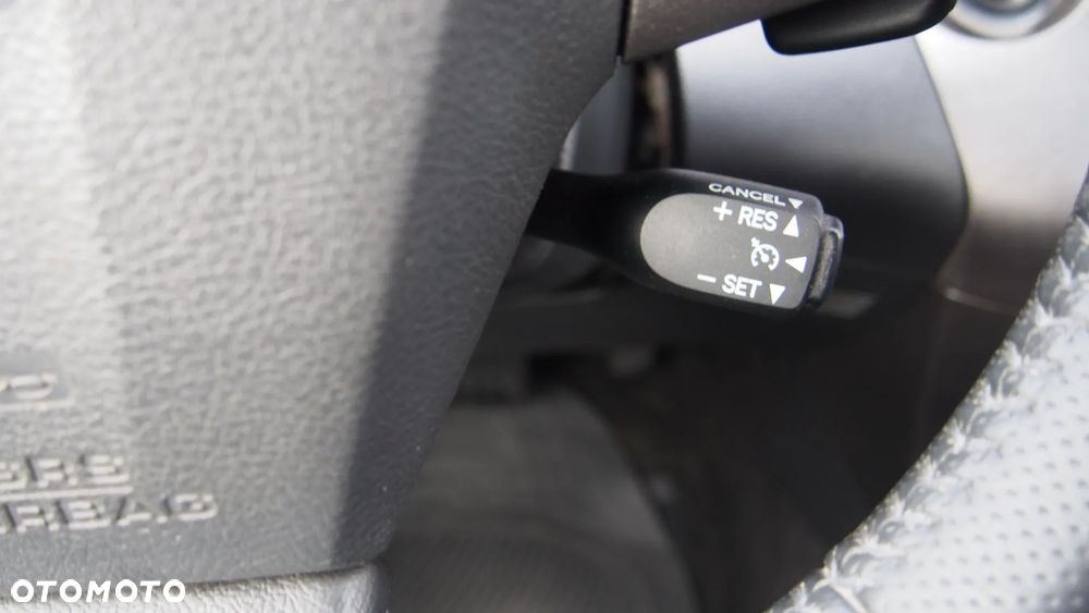 Toyota RAV4 2.0 VVT-i Premium MS - 32