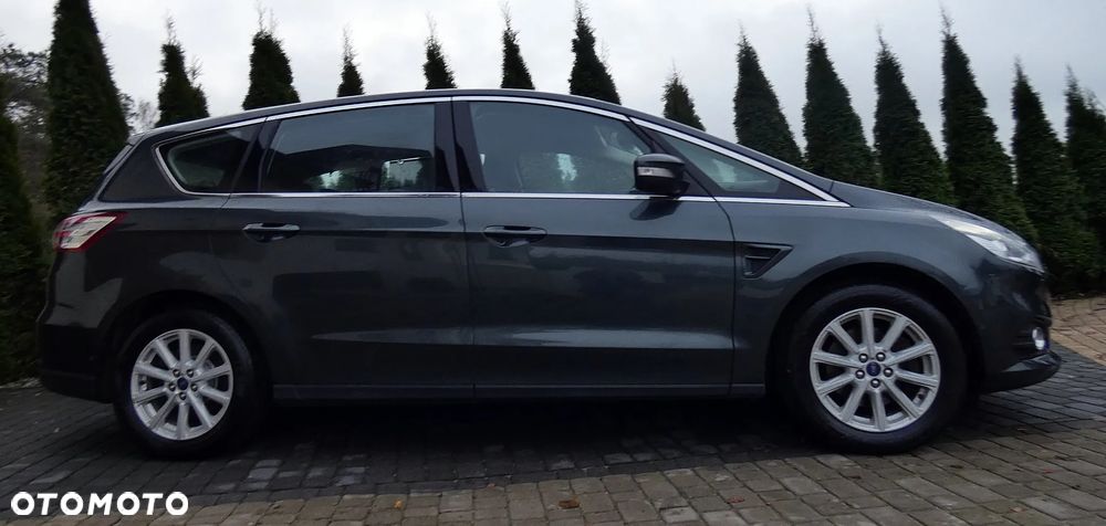 Ford S-Max 1.5 EcoBoost Titanium - 36