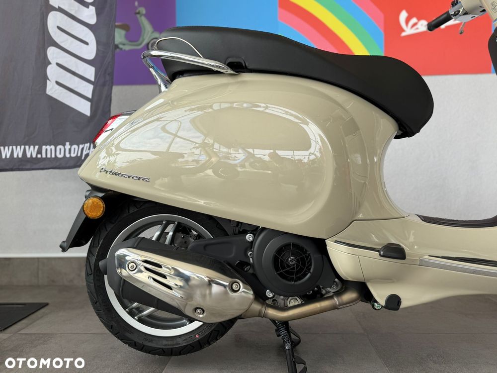 Vespa Primavera - 5