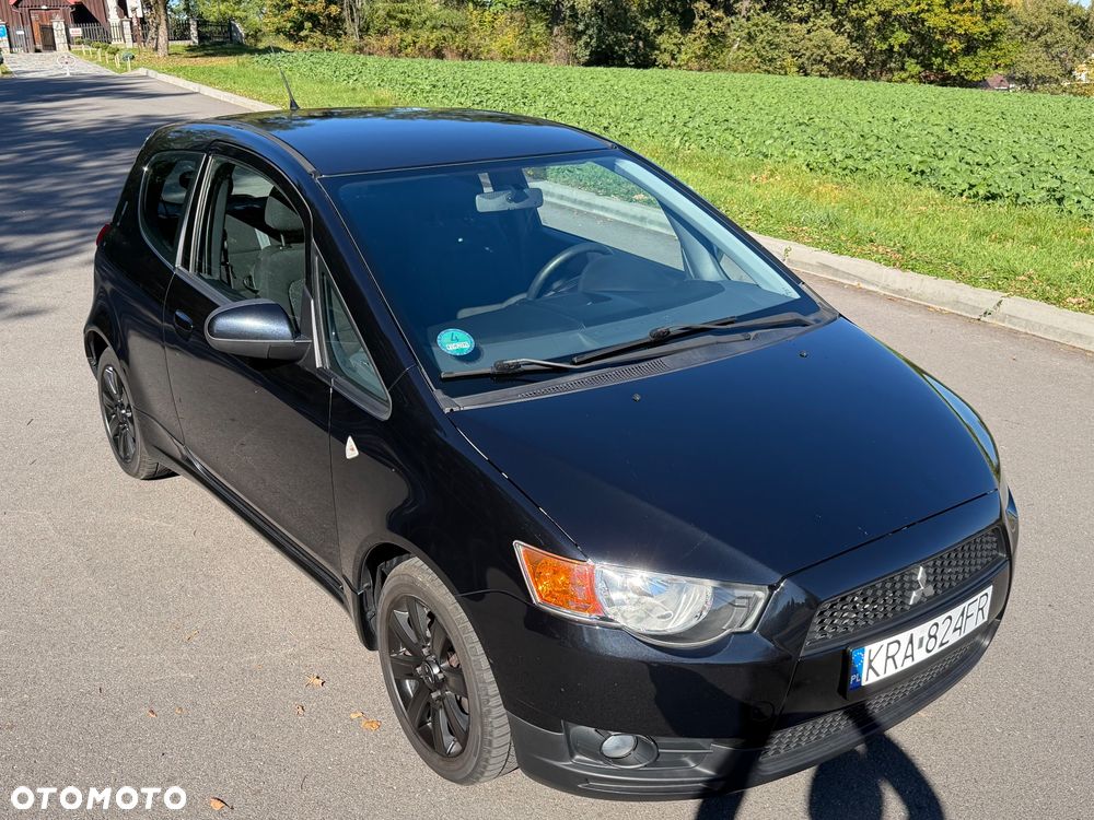 Mitsubishi Colt - 23