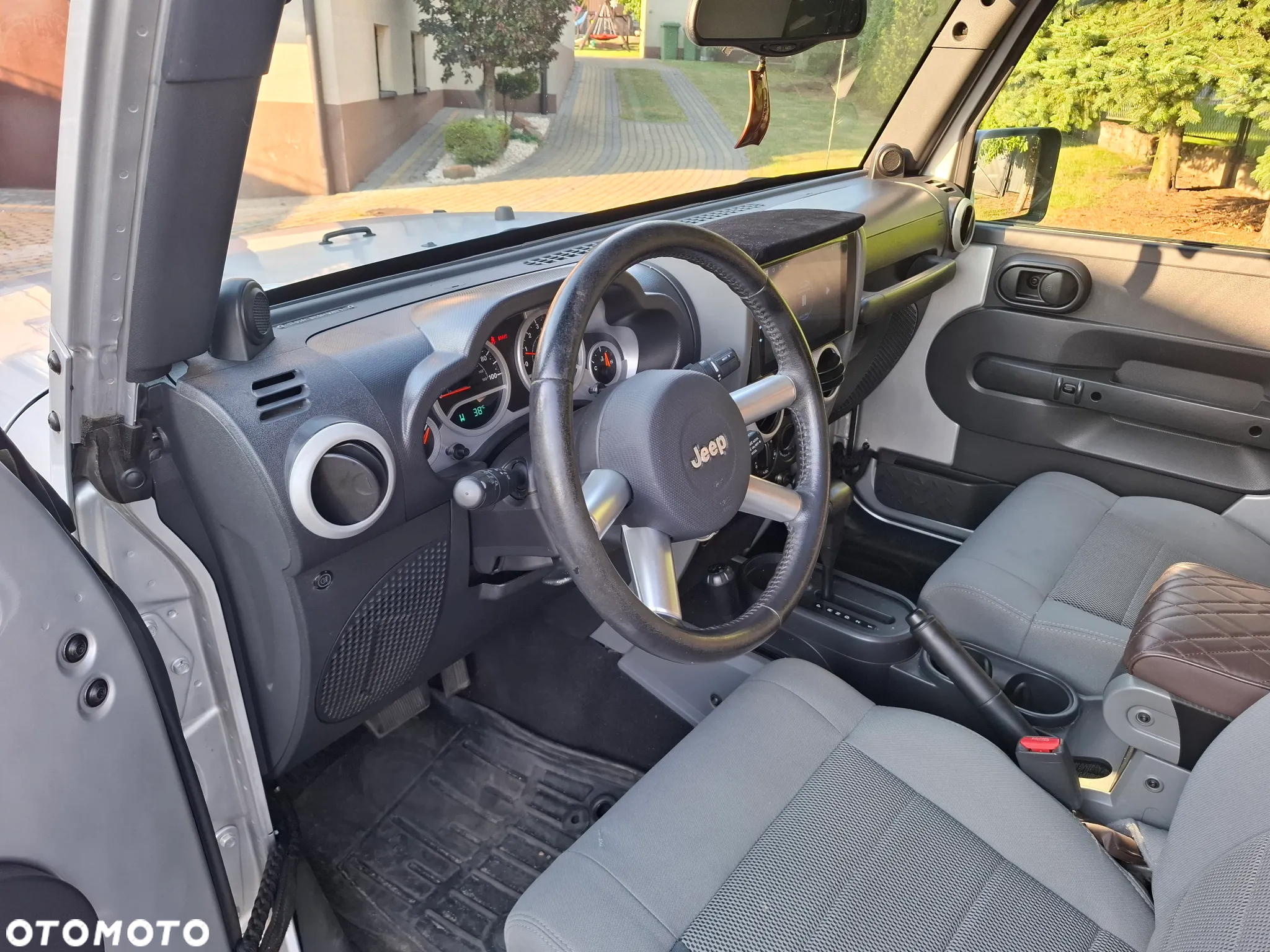 Jeep Wrangler - 7