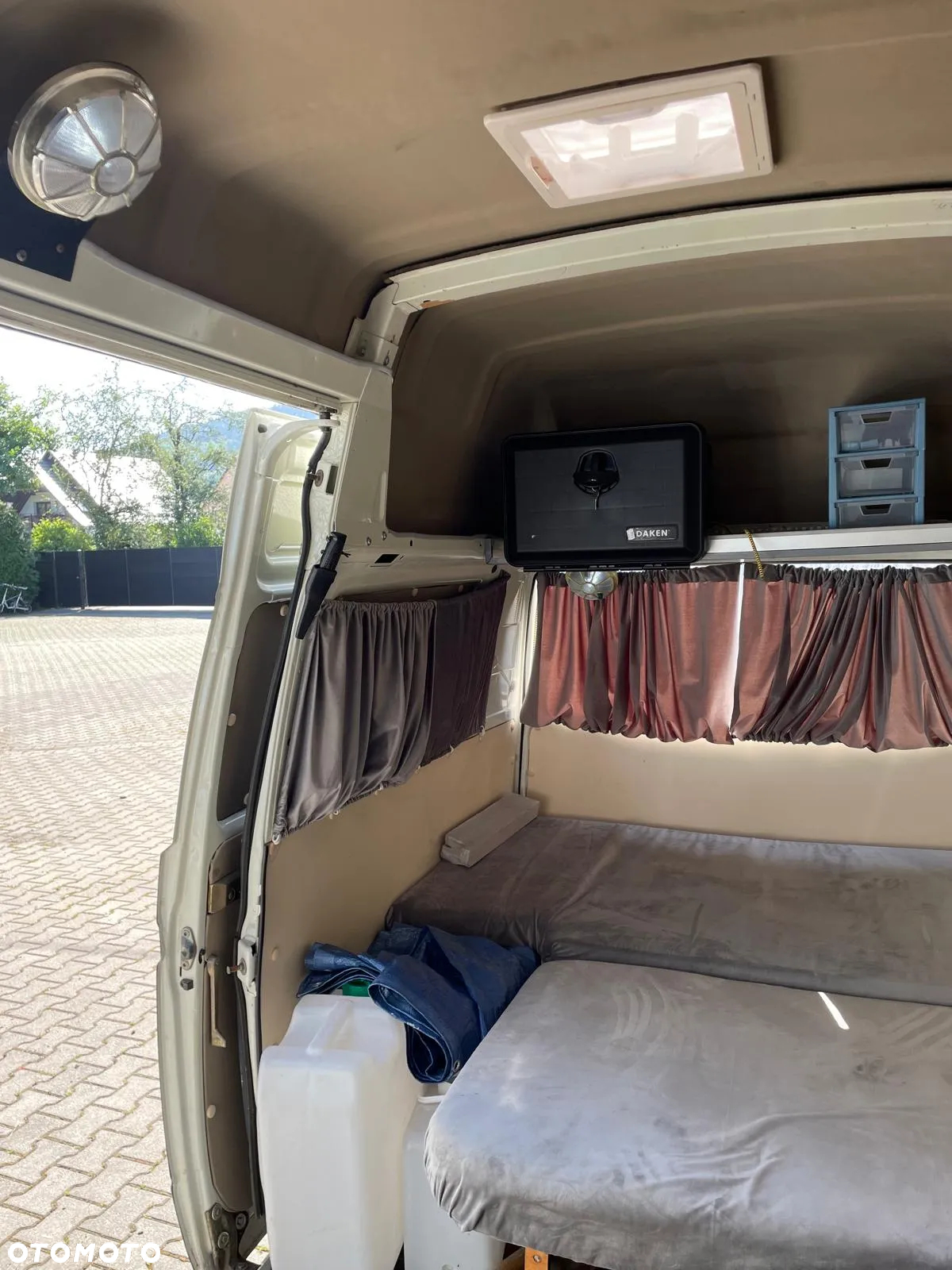 Volkswagen Transporter - 12