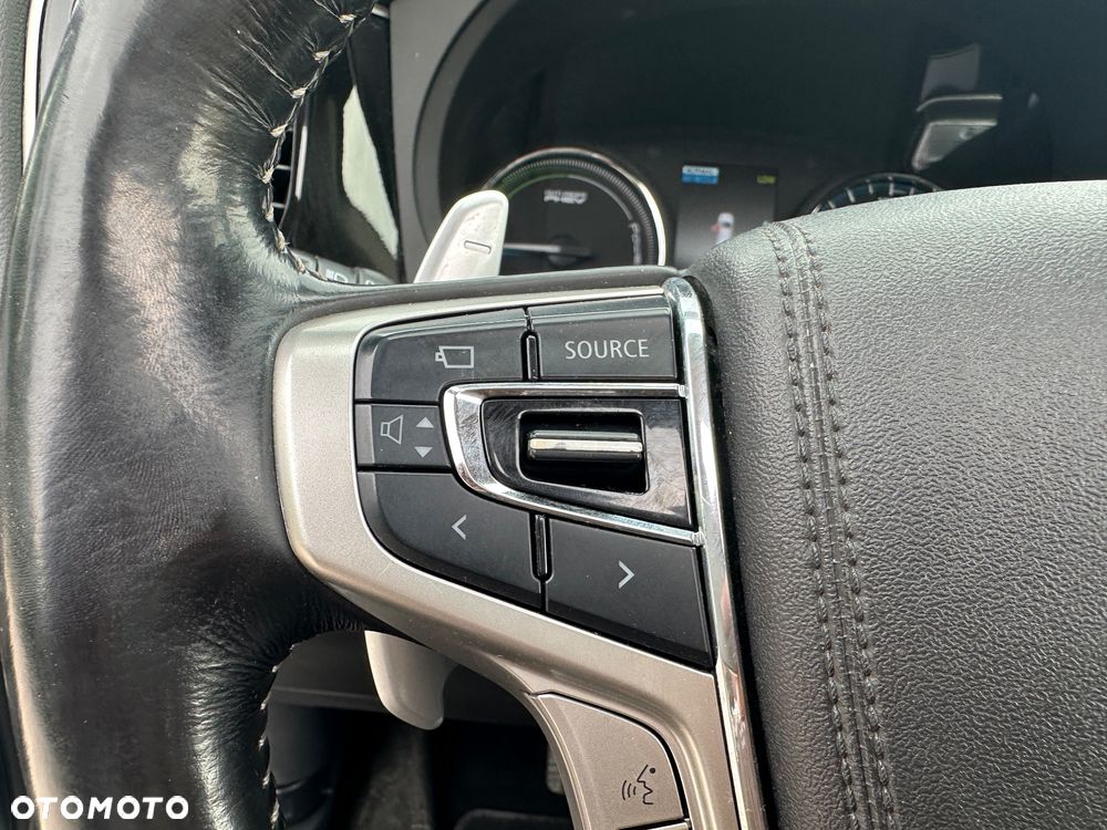 Mitsubishi Outlander Intense + - 25
