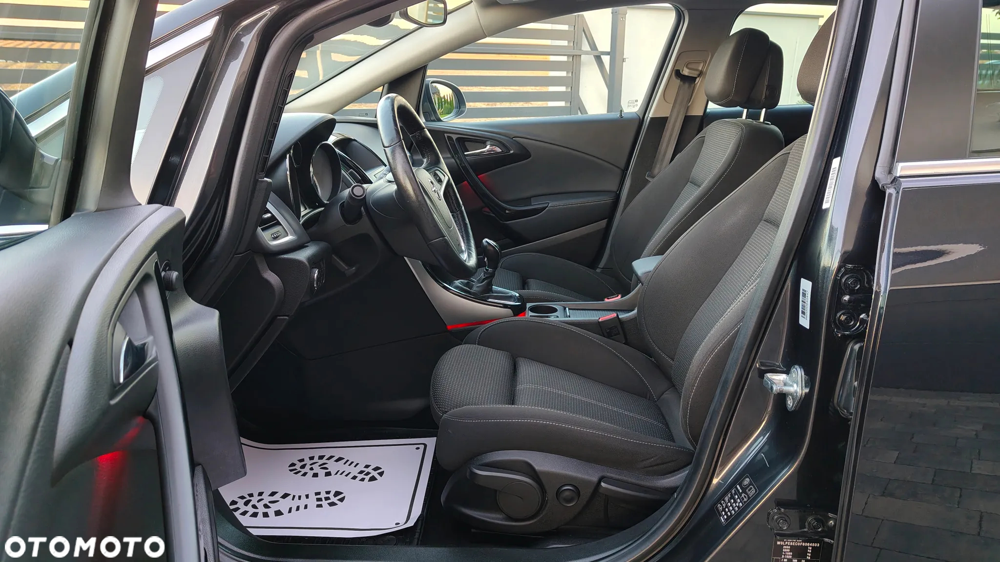 Opel Astra 1.4 Turbo Exklusiv - 16