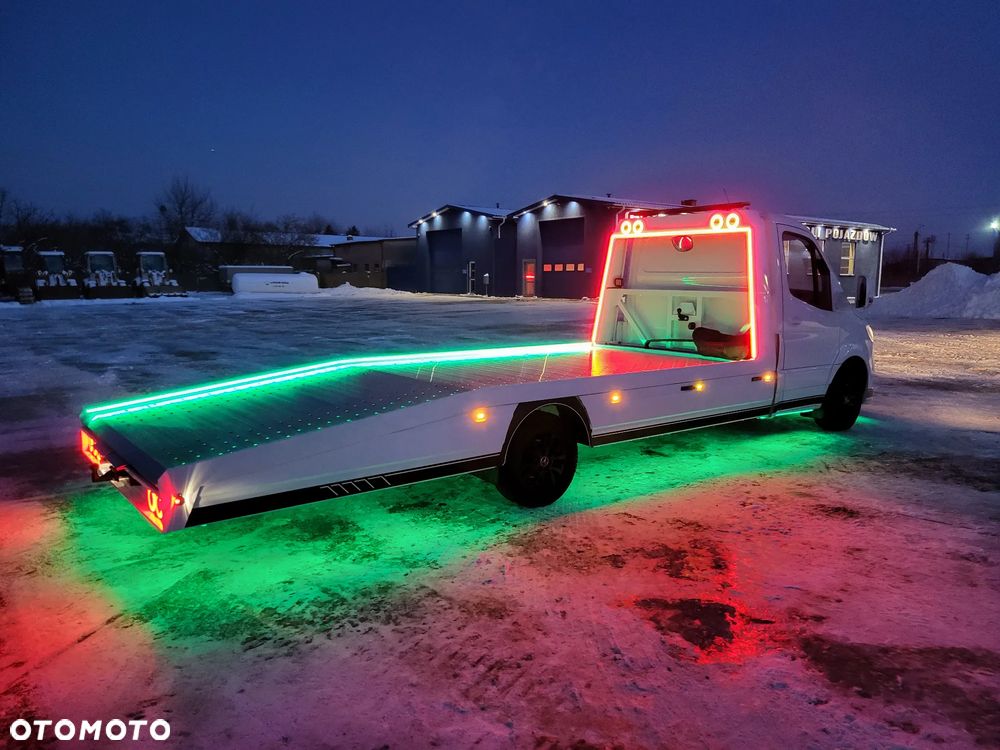 Mercedes-Benz Sprinter 317 Autolaweta najazd alu Hak 3500kg - 11