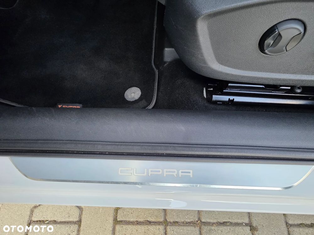 Cupra Formentor VZ 2.0 TSI 4Drive DSG - 35