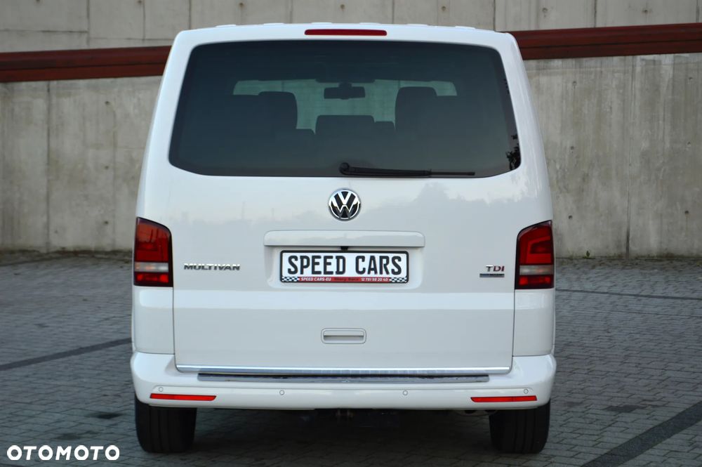 Volkswagen Multivan - 5