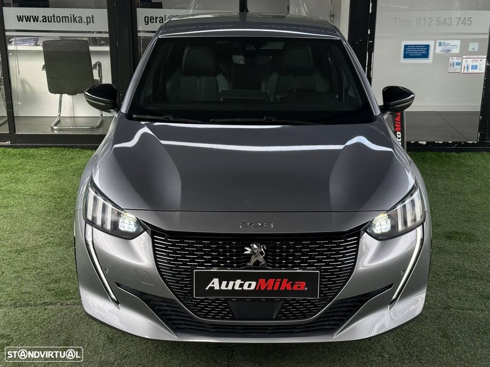 Peugeot e-208 - 12