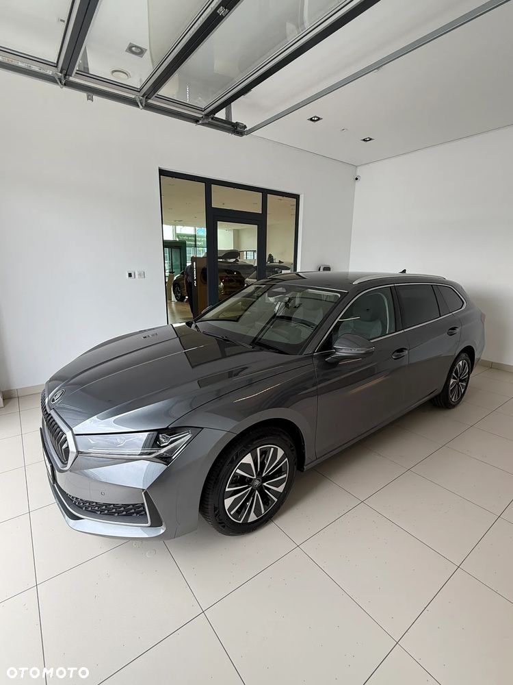Skoda Superb 1.5 TSI mHEV Drive DSG - 1