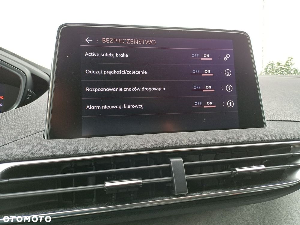 Peugeot 3008 1.2 PureTech GT S&S EAT8 - 21