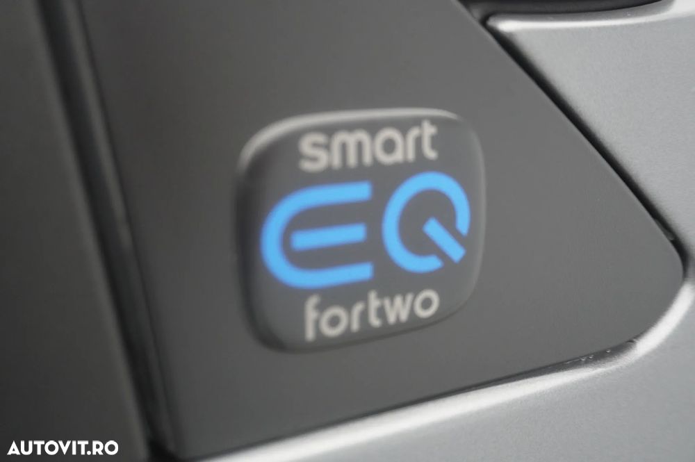 Smart Fortwo EQ - 8