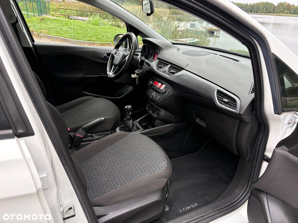 Opel Corsa 1.4 16V Innovation - 16