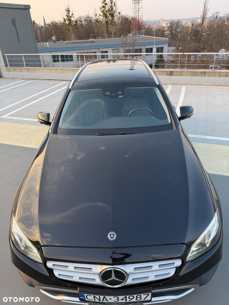 Mercedes-Benz Klasa E 220 d 4-Matic 9G-TRONIC - 17