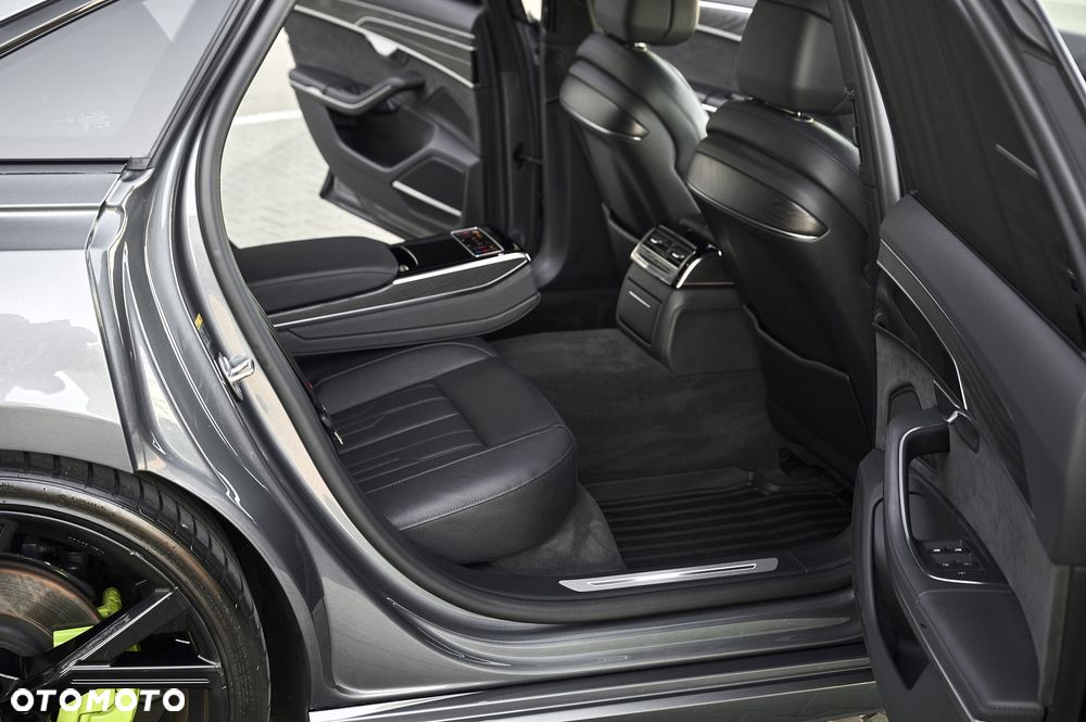 Audi A8 L 55 TFSI mHEV Quattro Tiptr - 8