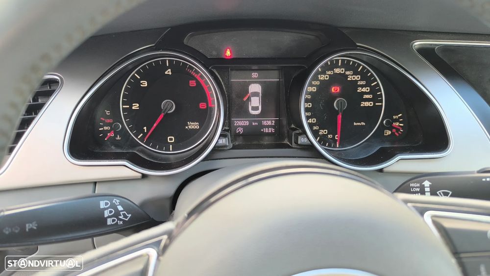 Audi A5 2.0 TDI DPF - 35