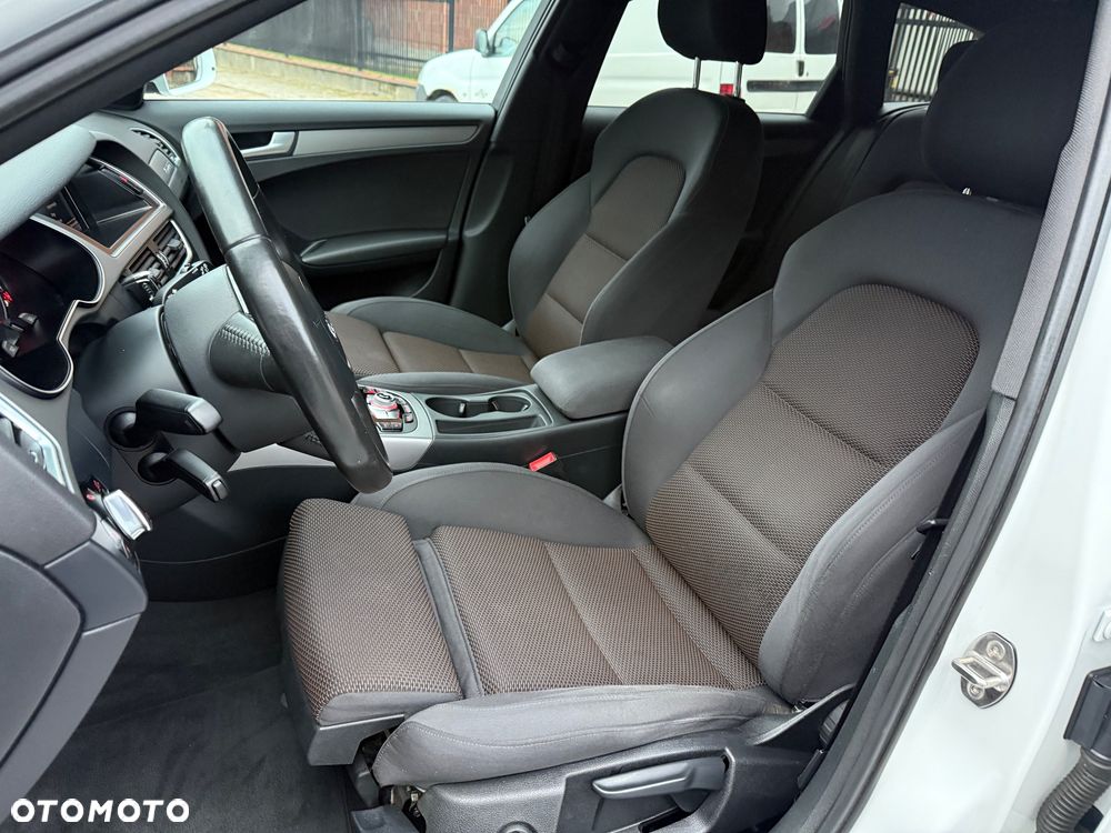Audi A4 Allroad 3.0 TDI DPF S tronic - 28