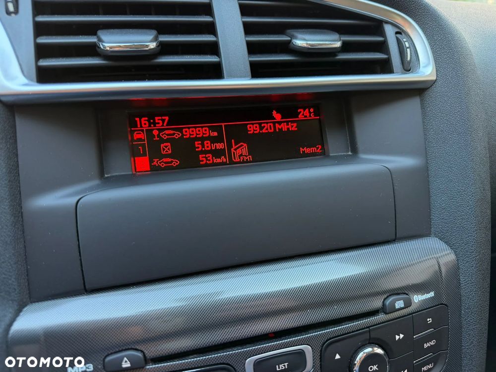 Citroën C4 1.6 HDi Exclusive - 25