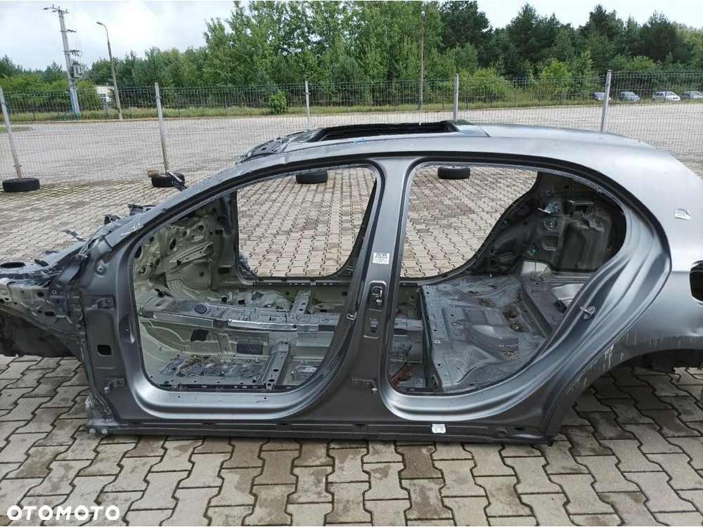 MERCEDES A W177 AMG HB PRÓG SŁUPEK LEWY DŁUGI 662 - 5