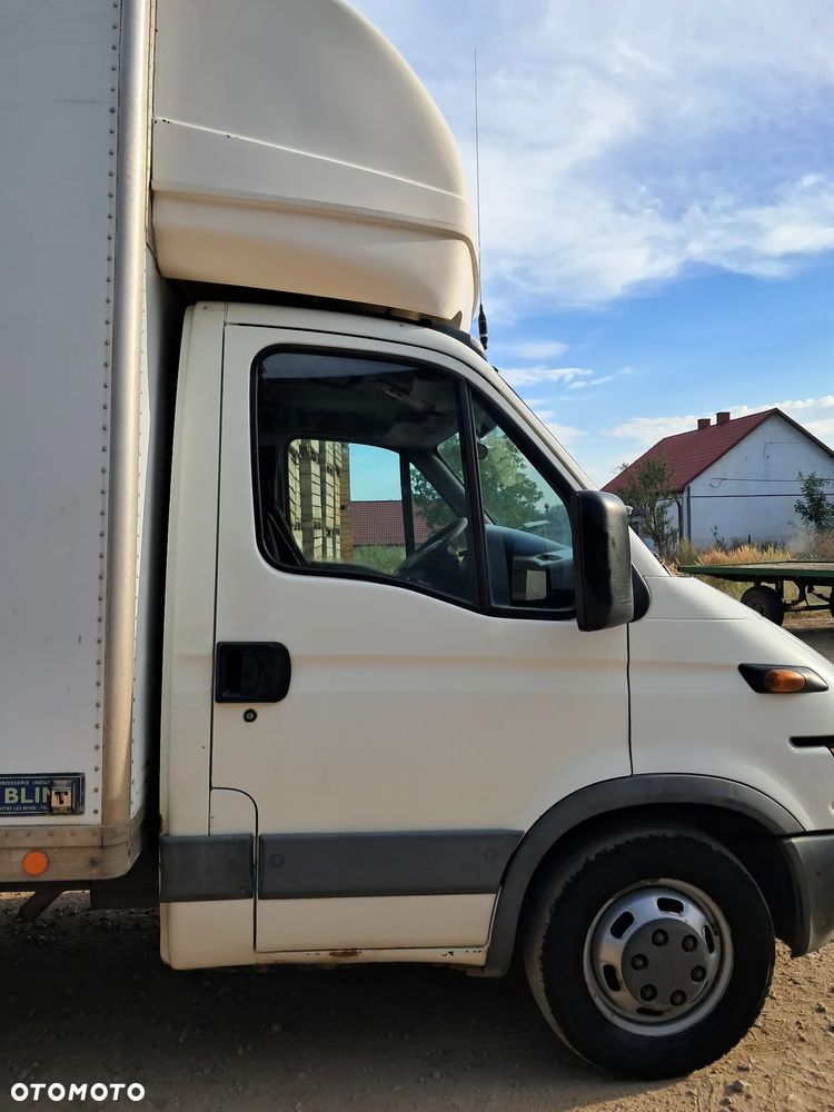 Iveco 35C15 - 14