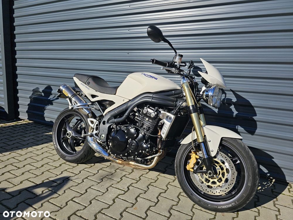 Triumph Speed Triple - 2