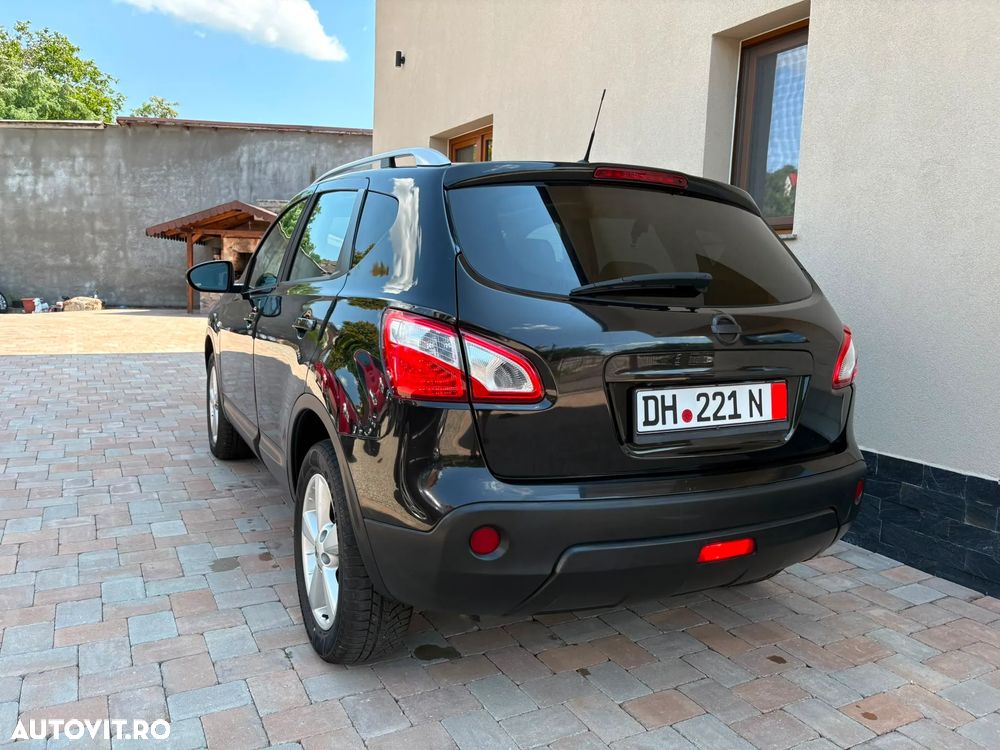 Nissan Qashqai - 14