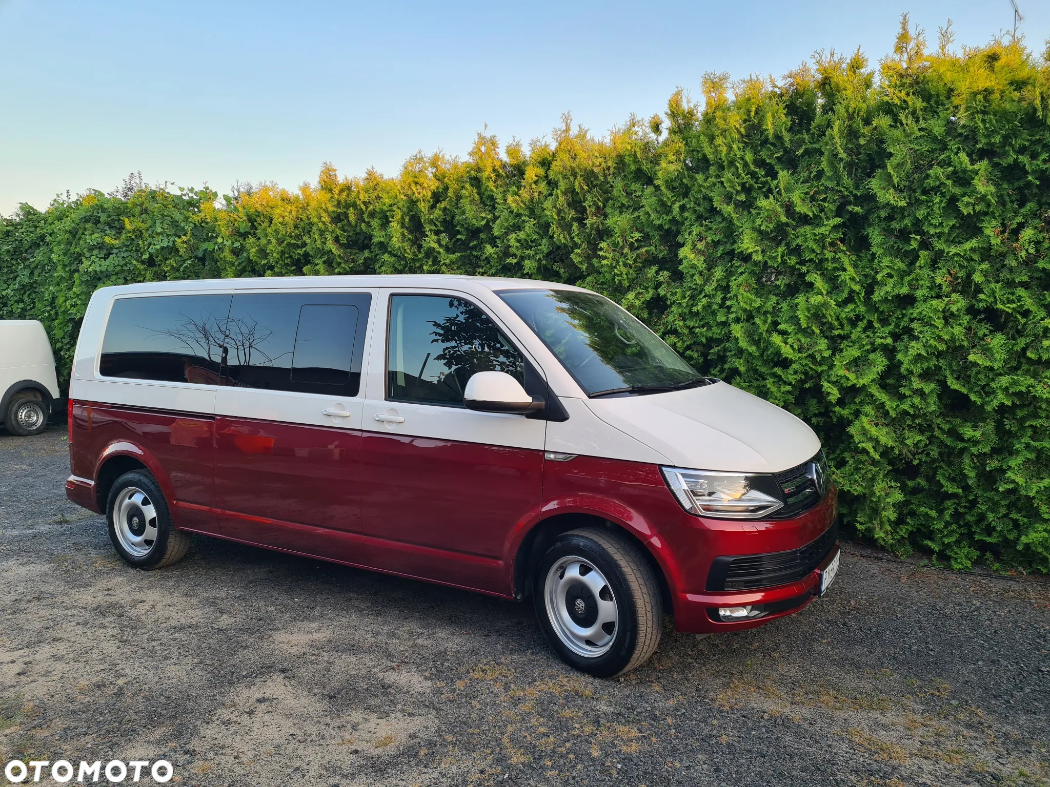 Volkswagen Caravelle 2.0 BiTDI L2 Highline 4Motion DSG - 6