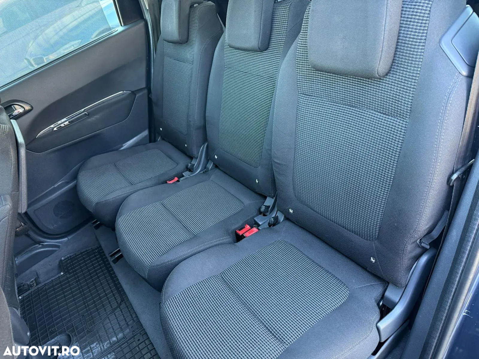 Peugeot 5008 BlueHDI 150 Stop & Start Active - 12