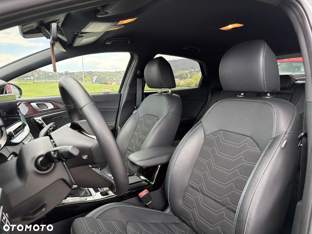 Kia XCeed 1.6 T-GDI Tribute DCT - 11