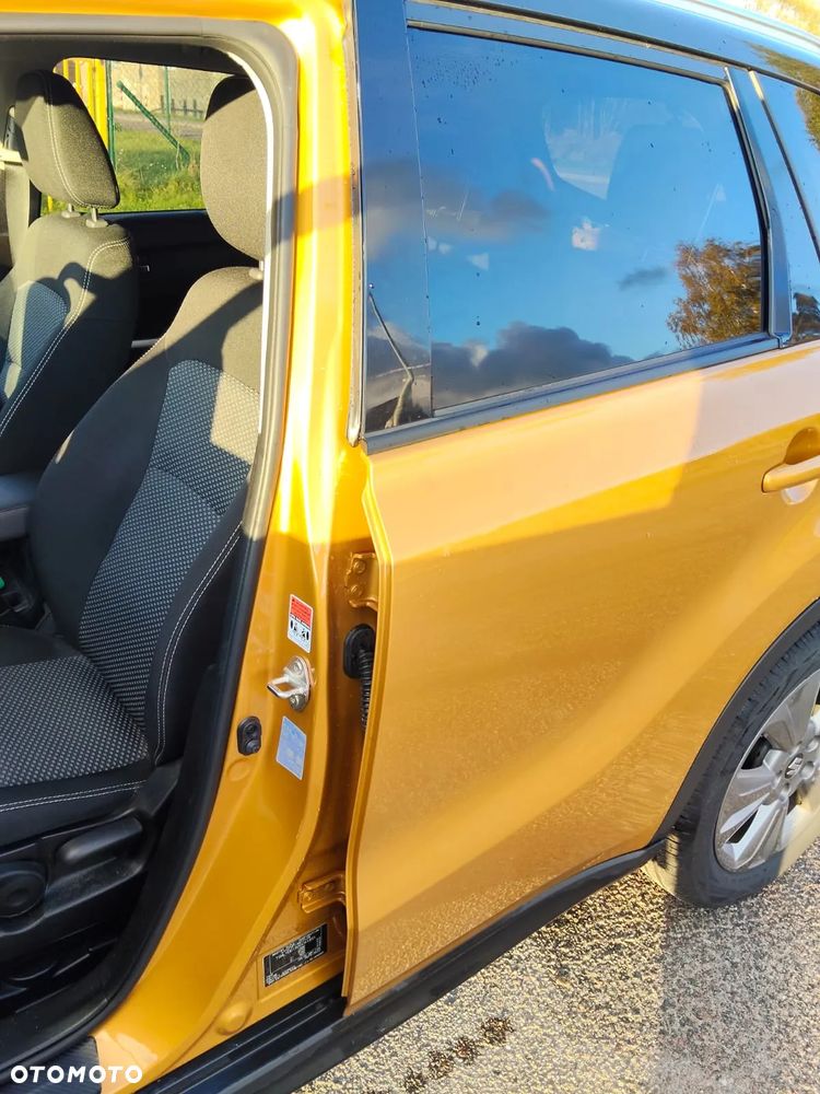 Suzuki Vitara 1.4 Boosterjet Premium 2WD - 9