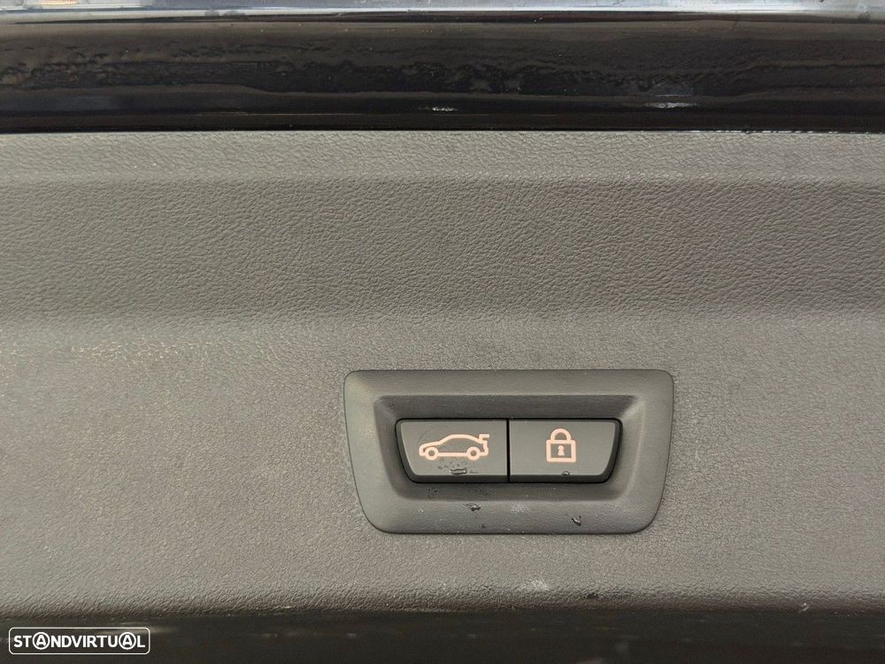 BMW iX3 Impressive - 14