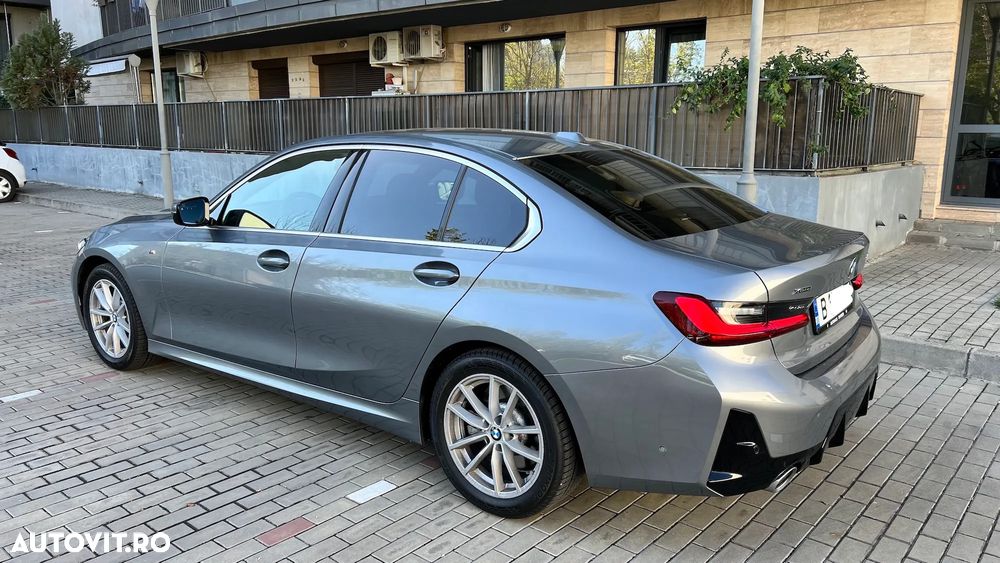 BMW Seria 3 330i xDrive AT - 4