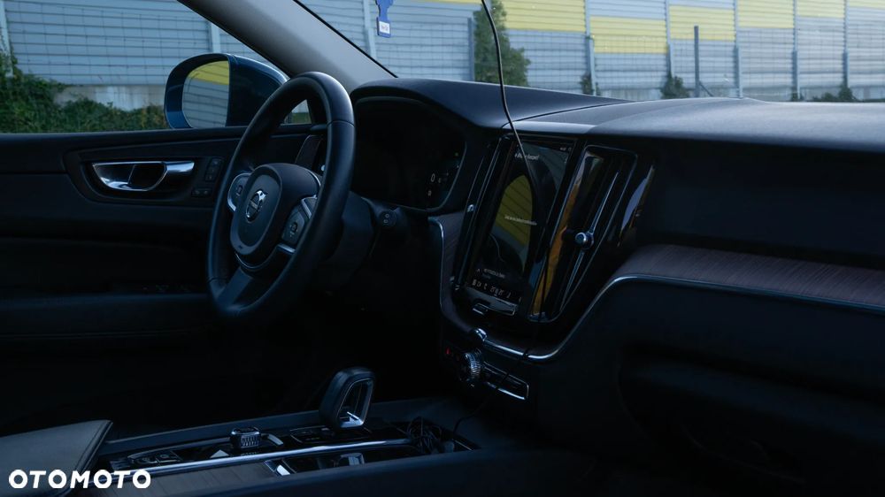 Volvo XC 60 - 22