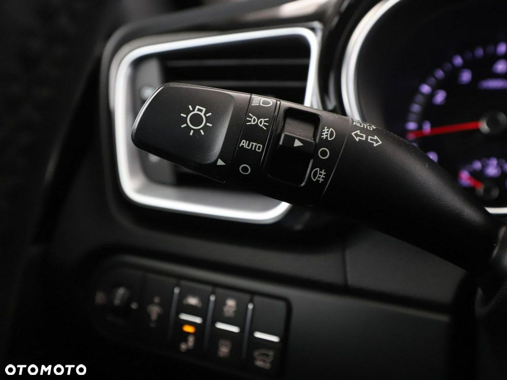 Kia XCeed 1.4 T-GDI OPF DCT7 SPIRIT - 38