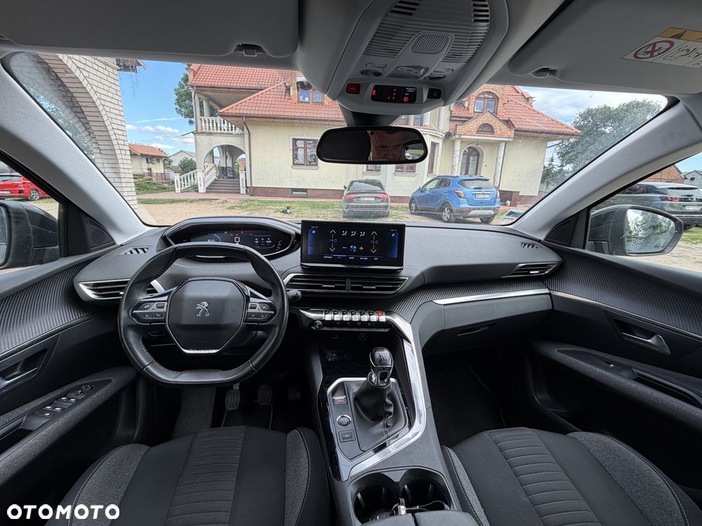 Peugeot 3008 - 17