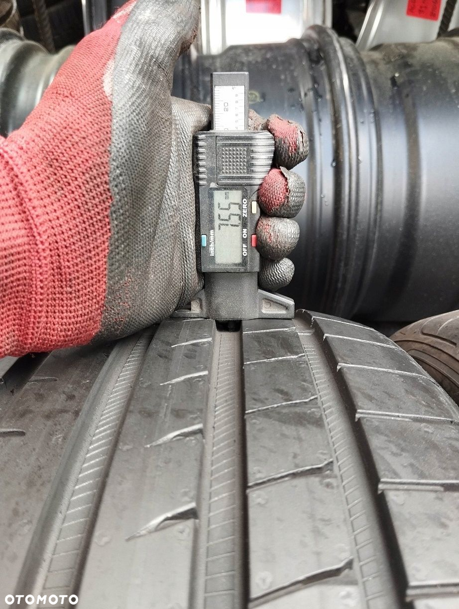 Goodyear Eagle F1 Asymmetric 3 225 40 19 93 Y rant run flat XL  - BMW 2szt - 3