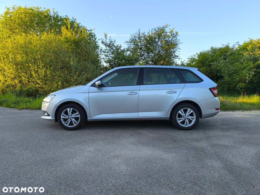 Skoda Fabia 1.0 TSI Ambition - 1