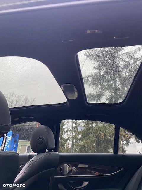 Mercedes-Benz Klasa E AMG 63 S 4-Matic+ - 21