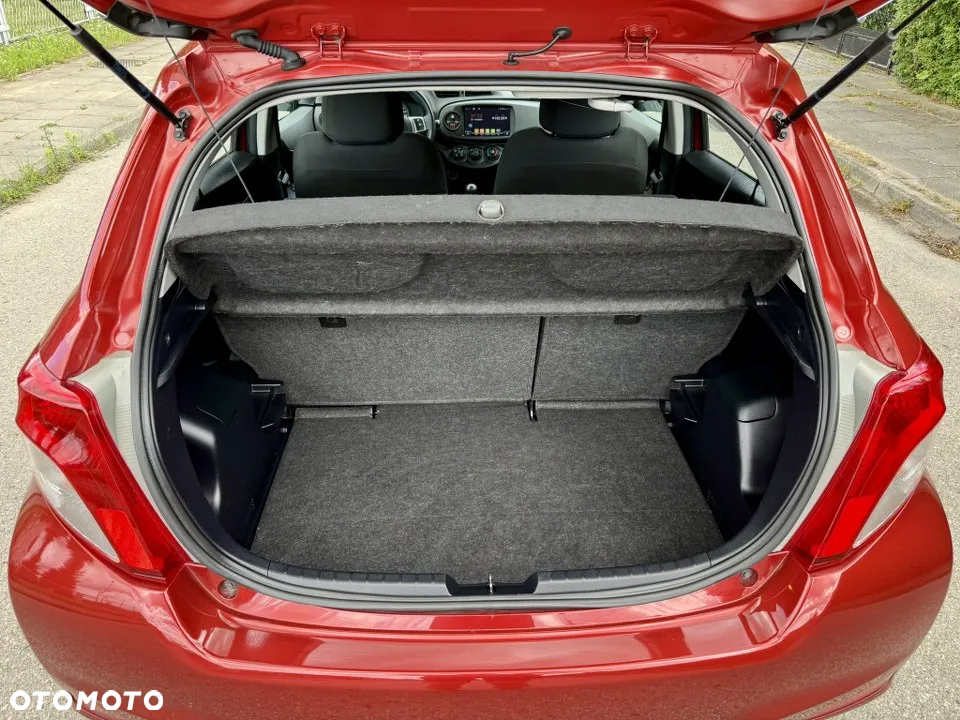Toyota Yaris 1.33 Premium EU6 - 37