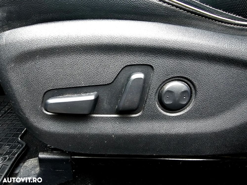 Kia Sportage 1.6 T-GDI 7DCT 4x4 GT Line - 30