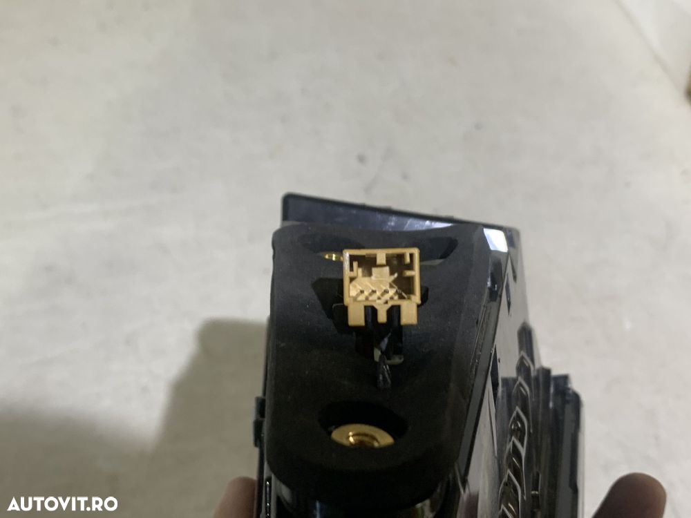 Lampa stop stanga pe hayon, Skoda Enyaq, 2021, 2022, 2023, 2024, cod origine OE 5LG945307B. - 3