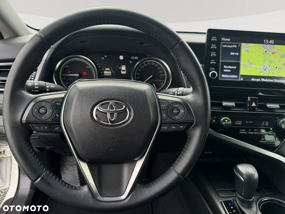Toyota Camry - 15