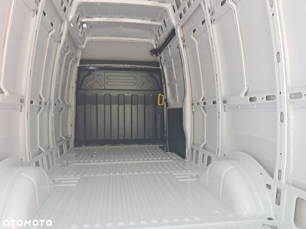 Iveco Daily35S18H V 18m3 L4H3 - 19
