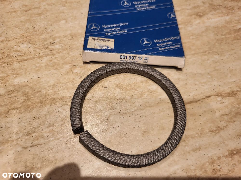 SZNUR USZCZELNIENIE WAŁU TYŁ MERCEDES /8 (W114), /8 (W115), 123 (C123), 123 (W123), 123 T-MODEL (S123), E (W210), G (W460), HECKFLOSSE (W110), MB (W631) 2.0-3.0D 06.61-12.02 - 2