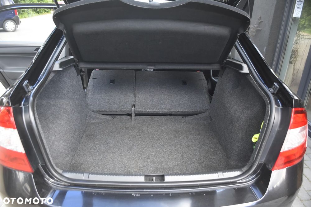 Skoda RAPID 1.6 TDI Active - 12