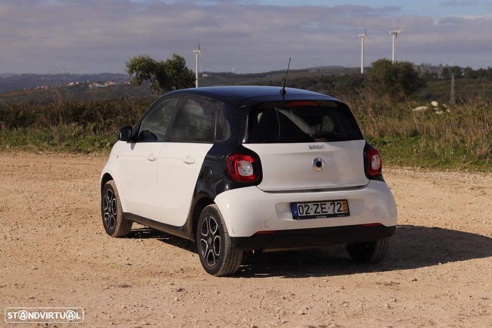 Smart Forfour 2019 photo 3