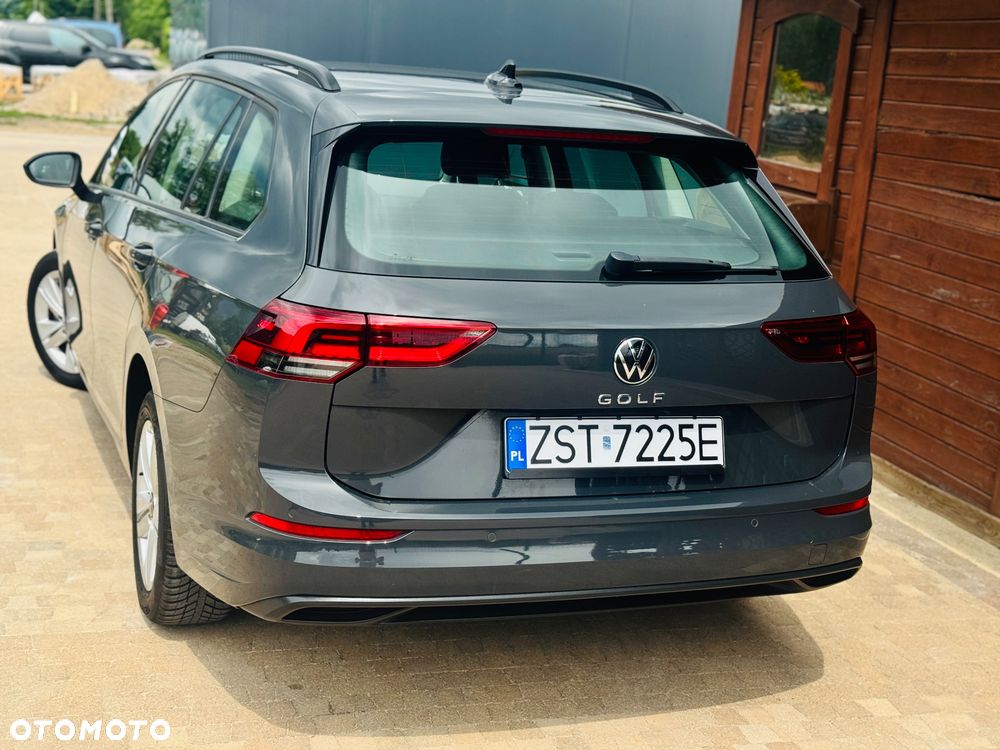 Volkswagen Golf - 31