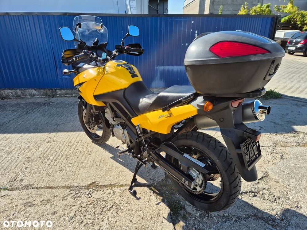 Suzuki DL - 15